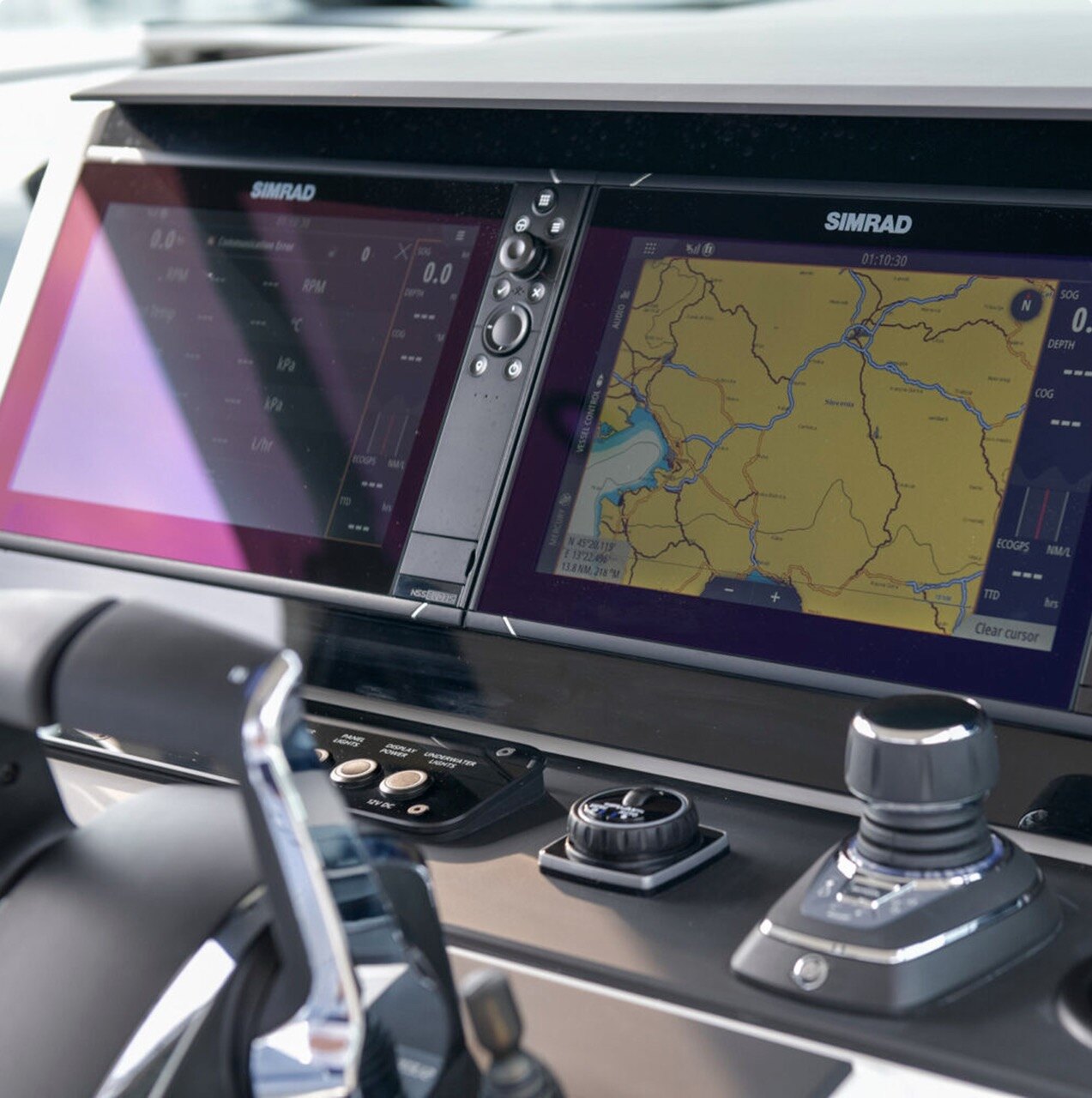 ADVANCED NAVIGATION SUITE